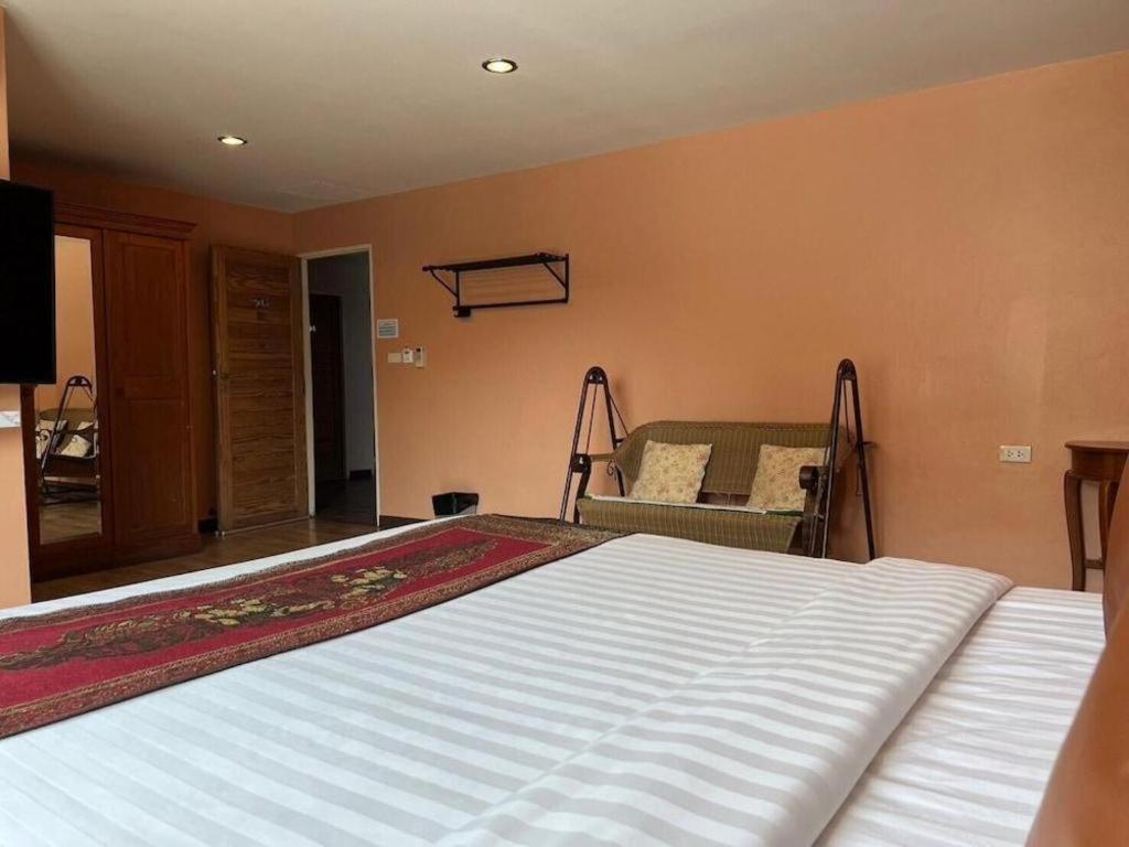 בנגקוק Phaphoom Boutique Residence מראה חיצוני תמונה