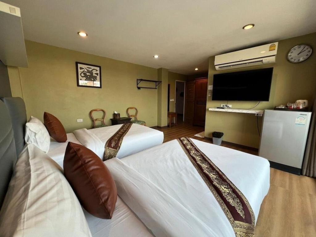 בנגקוק Phaphoom Boutique Residence מראה חיצוני תמונה